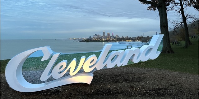 Poshmark banner for @ennui